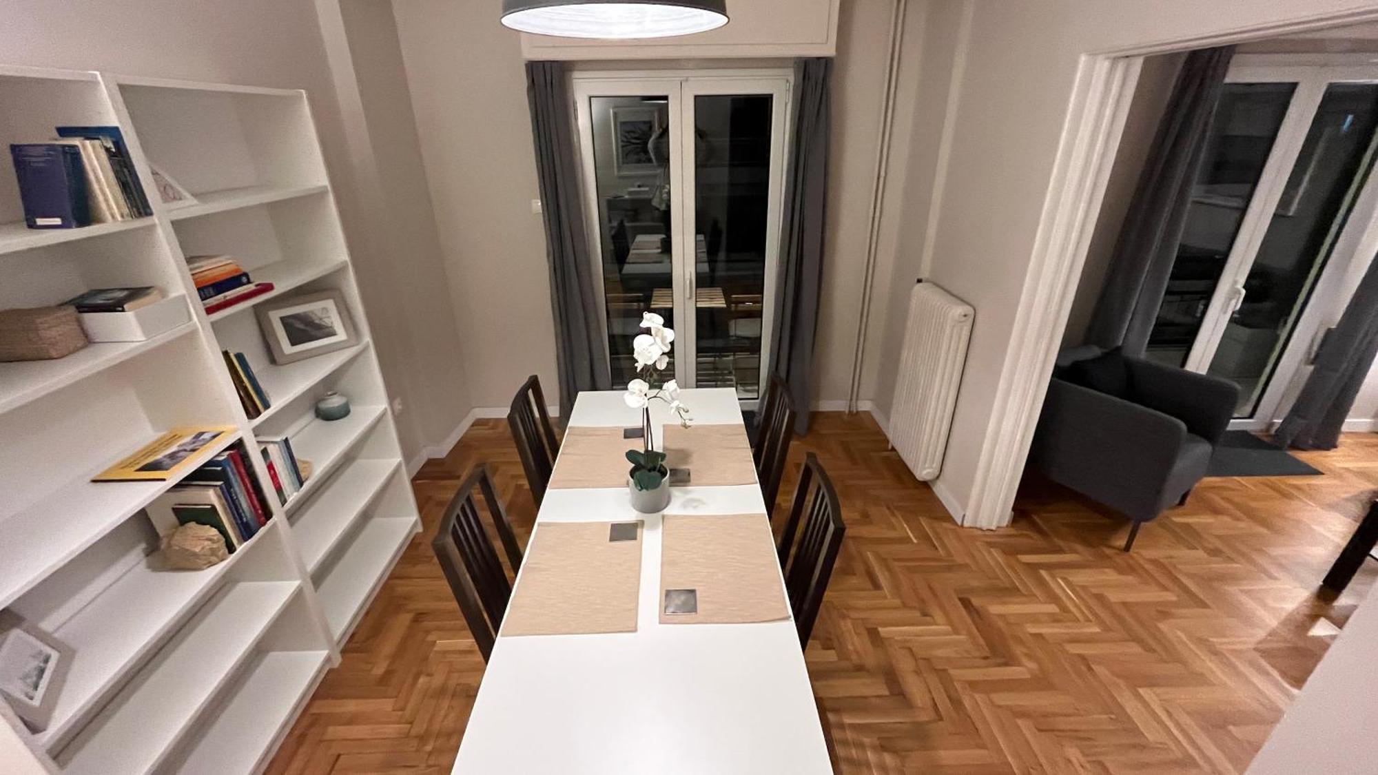 אתונה 4 Newly Renovated Charming Apartments Steps From Panormou Metro Station חדר תמונה